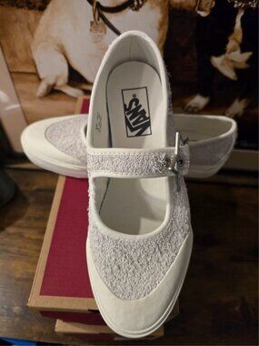 Vans Mary Jane VN000CRRCCZ1 Women Shoes Slip On Ballet Size 7 US NEW MARSHMALLOW